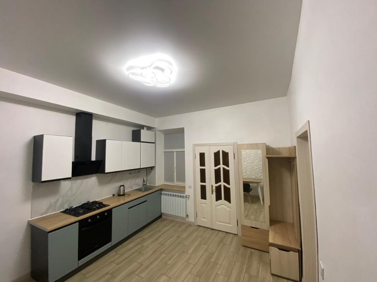 Vodna White Apartment Leopoli Esterno foto