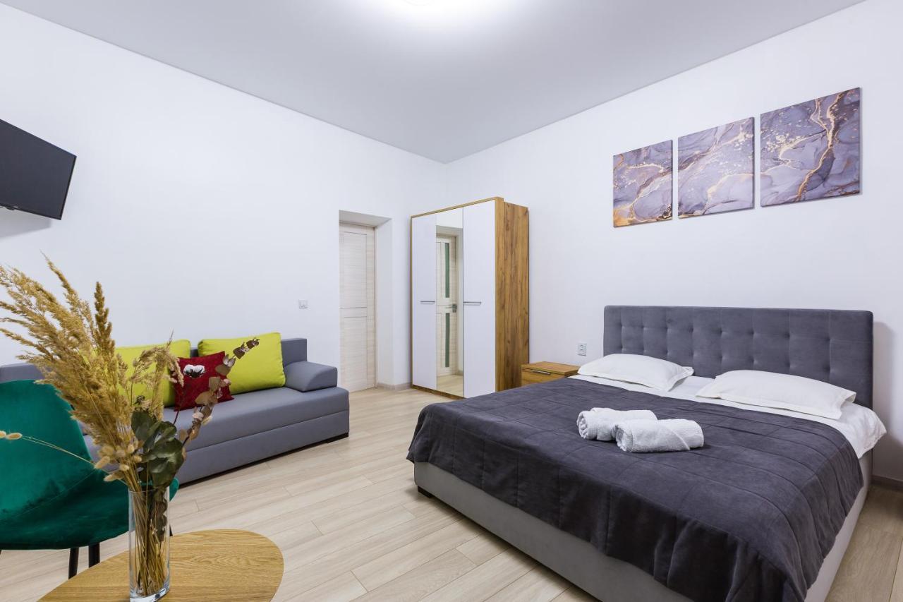 Vodna White Apartment Leopoli Esterno foto